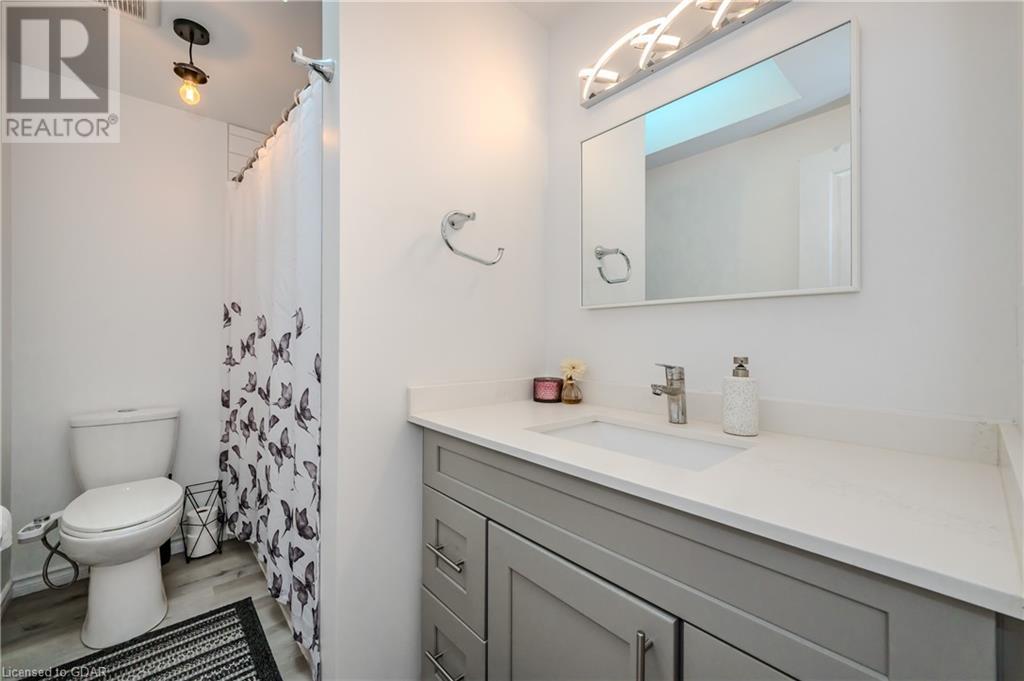 Image of property at 33 BUSHMILLS Crescent