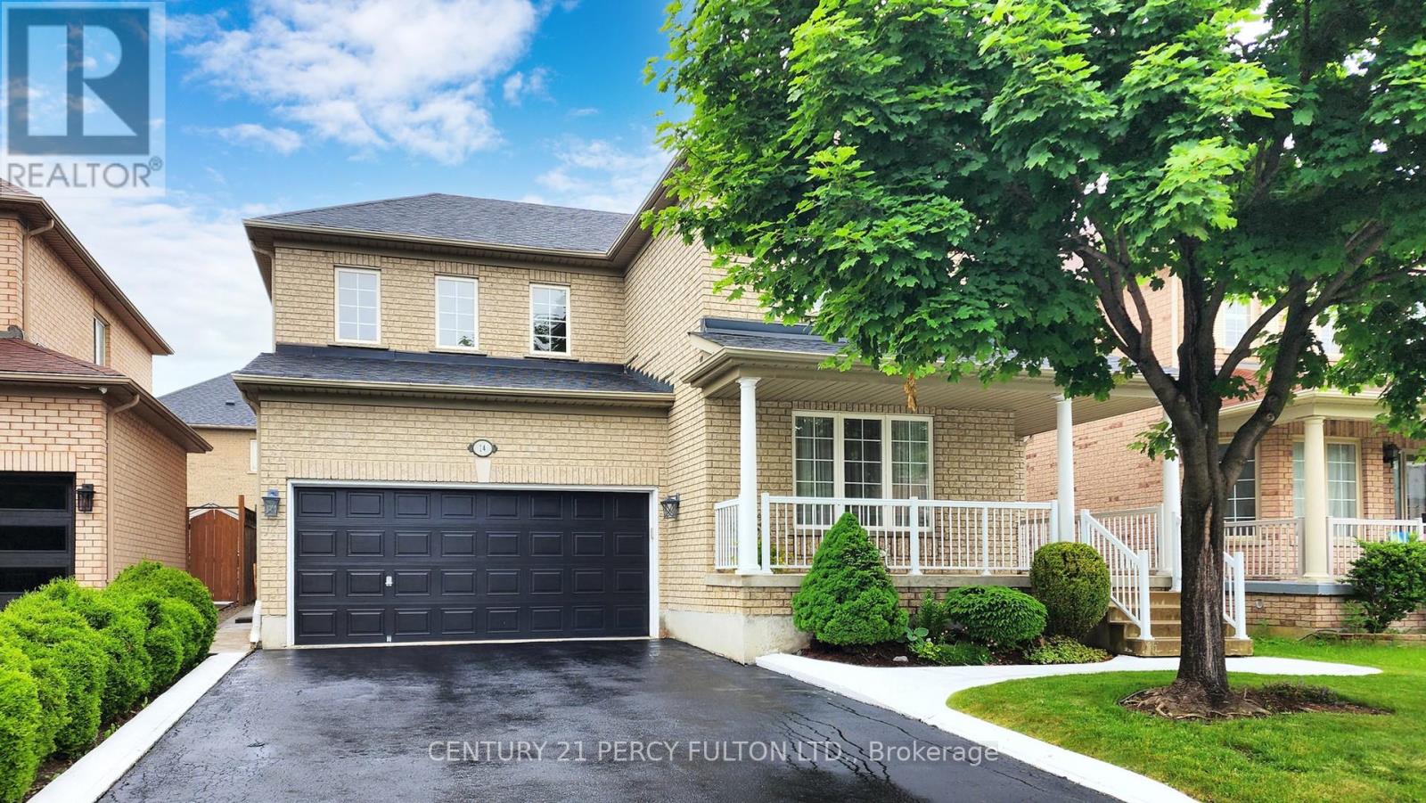 14 Australia Drive, Brampton (Sandringham-Wellington), Ontario  L6R 3E4 - Photo 2 - W9242366