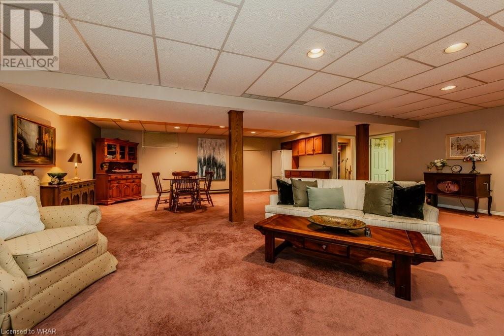 Image of property at 18 ROEHAMPTON Court