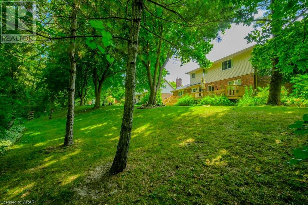 Image of property at 18 ROEHAMPTON Court