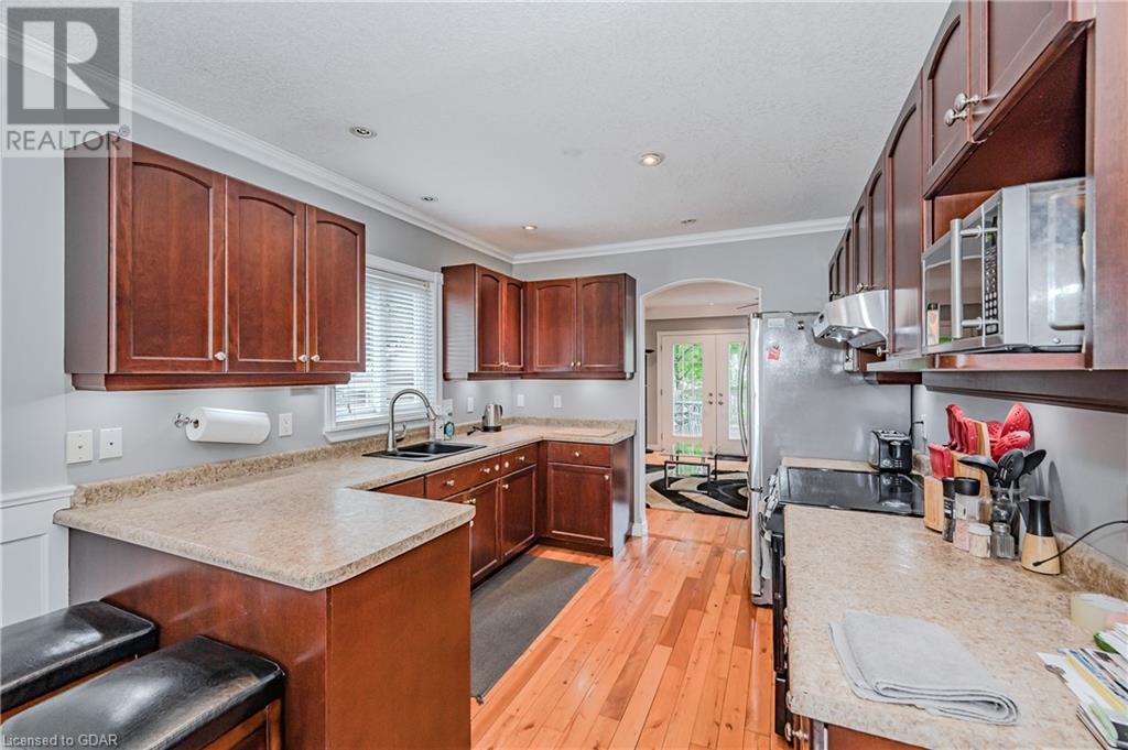 Image of property at 16 SPEEDVALE Avenue W