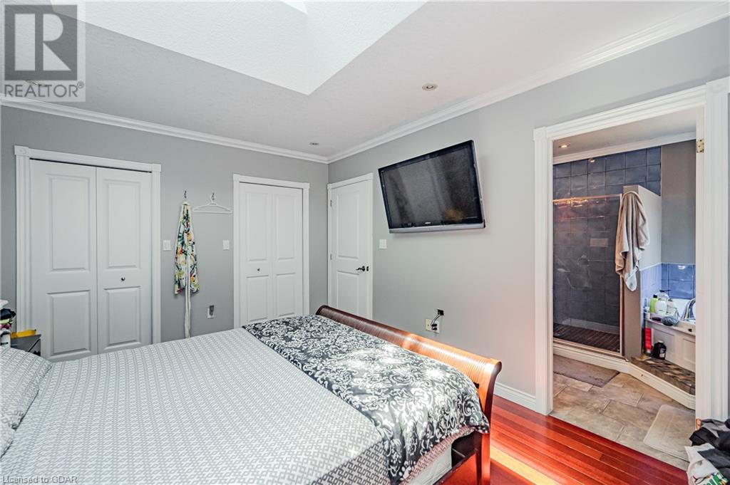 Image of property at 16 SPEEDVALE Avenue W