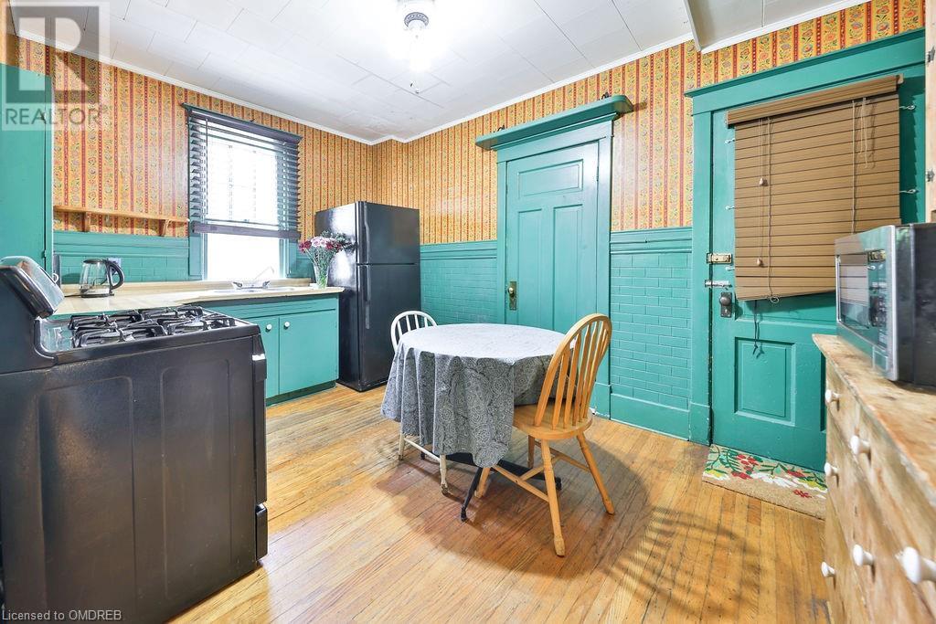 Image of property at 335 MAPLE Avenue