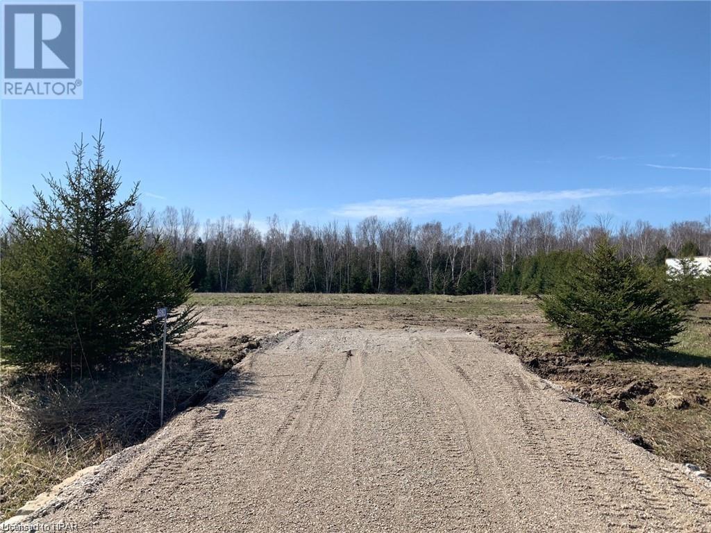 35163 Bayfield Road, Central Huron, Ontario  N0M 1G0 - Photo 4 - 40624060