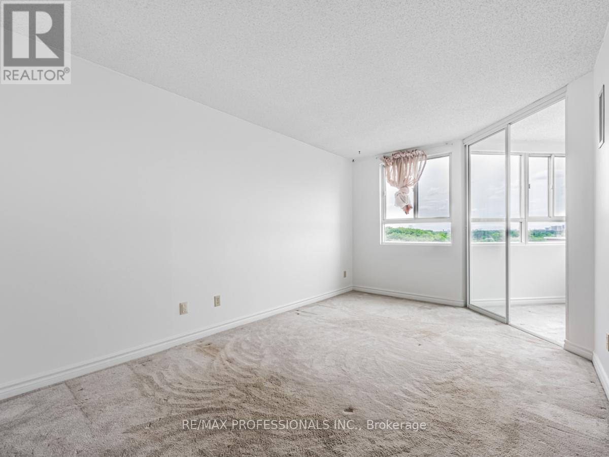 1502 - 4 Park Vista, Toronto (O'connor-Parkview), Ontario  M4B 3M8 - Photo 15 - E9242534