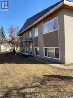 113 3rd Street E, St. Walburg, Saskatchewan  S0M 0E2 - Photo 2 - SK973564