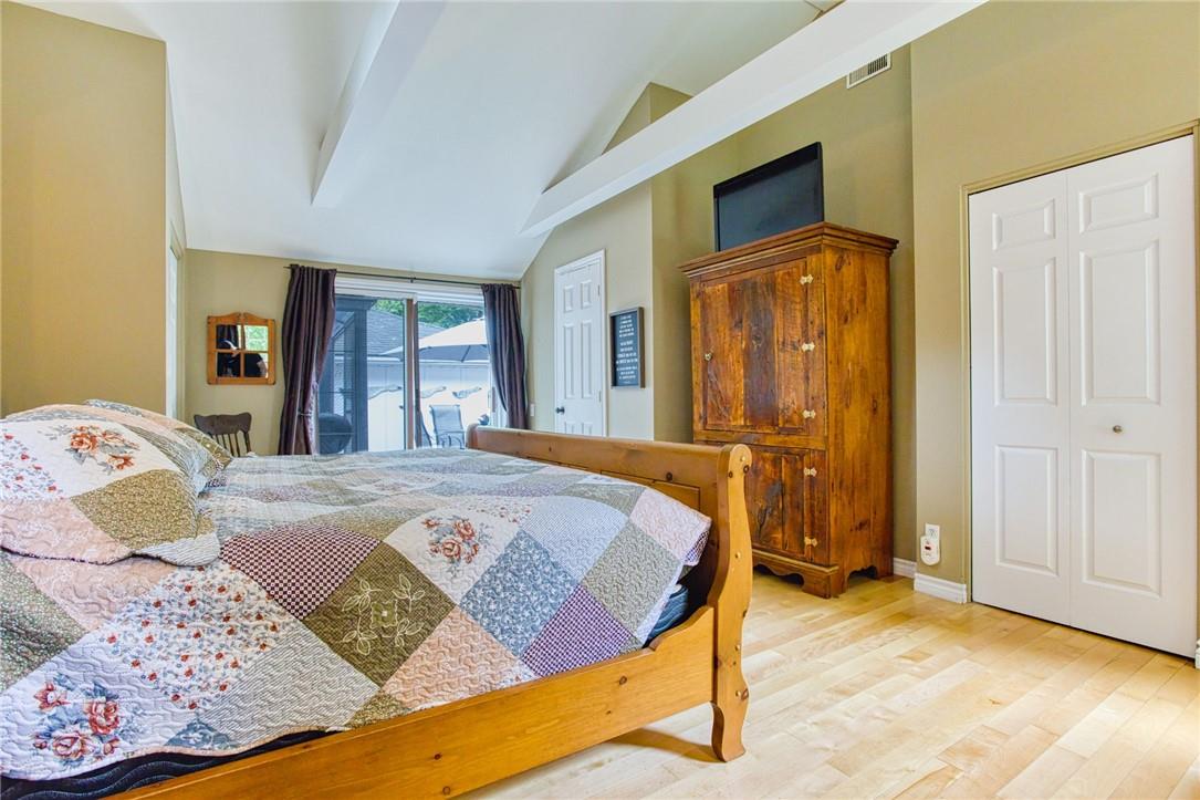 Image of property at 341 Main Street W