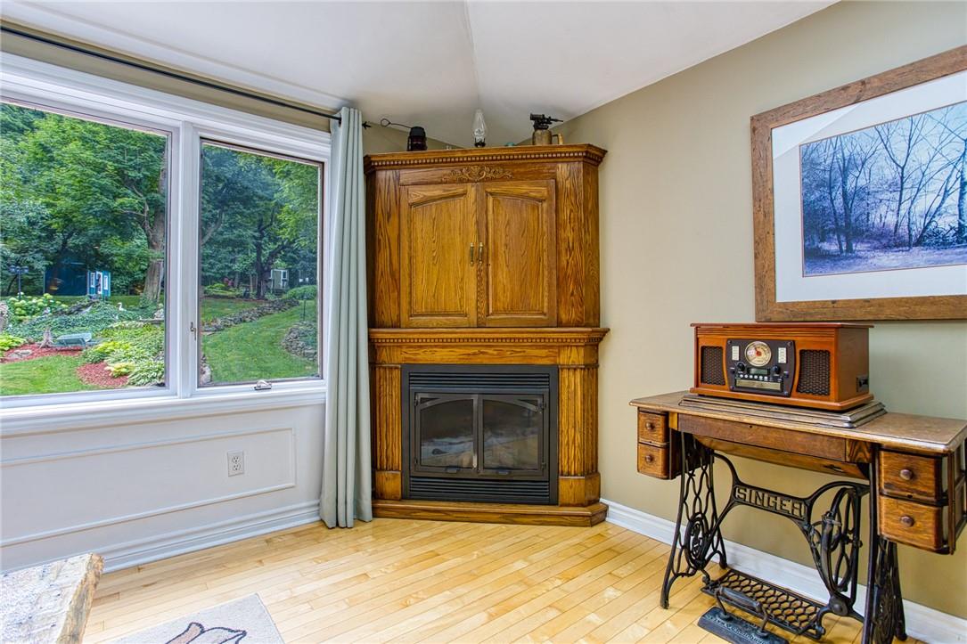 Image of property at 341 Main Street W