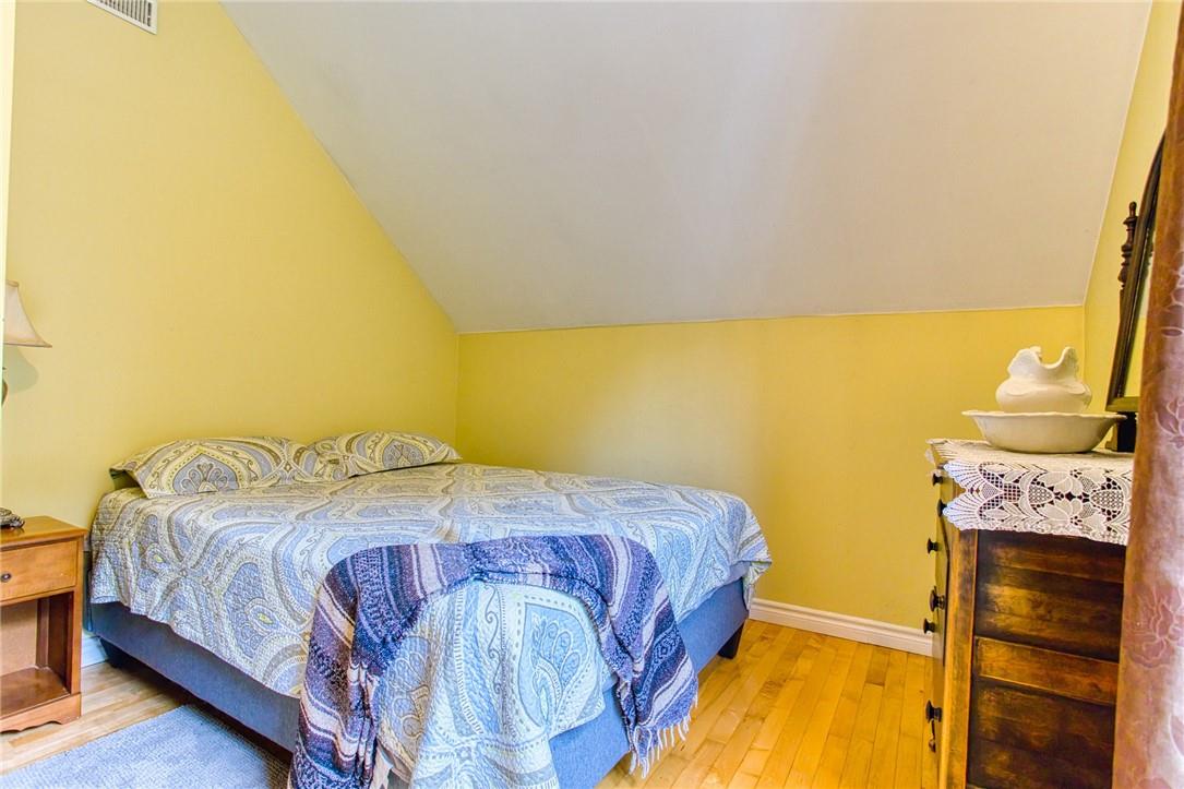 Image of property at 341 Main Street W