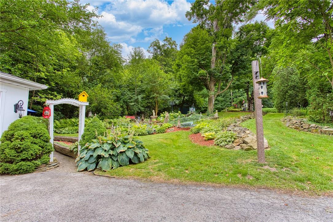 Image of property at 341 Main Street W