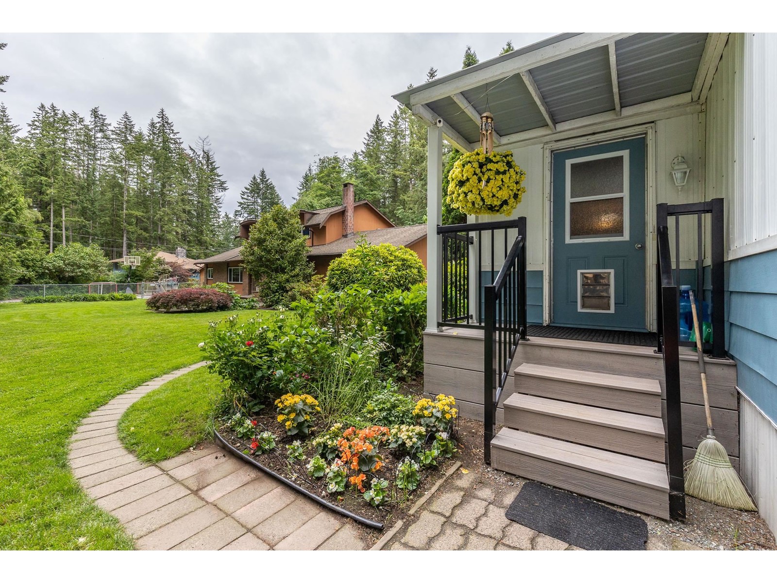 20210 27 Avenue, Langley, British Columbia  V2Z 1X3 - Photo 25 - R2911937