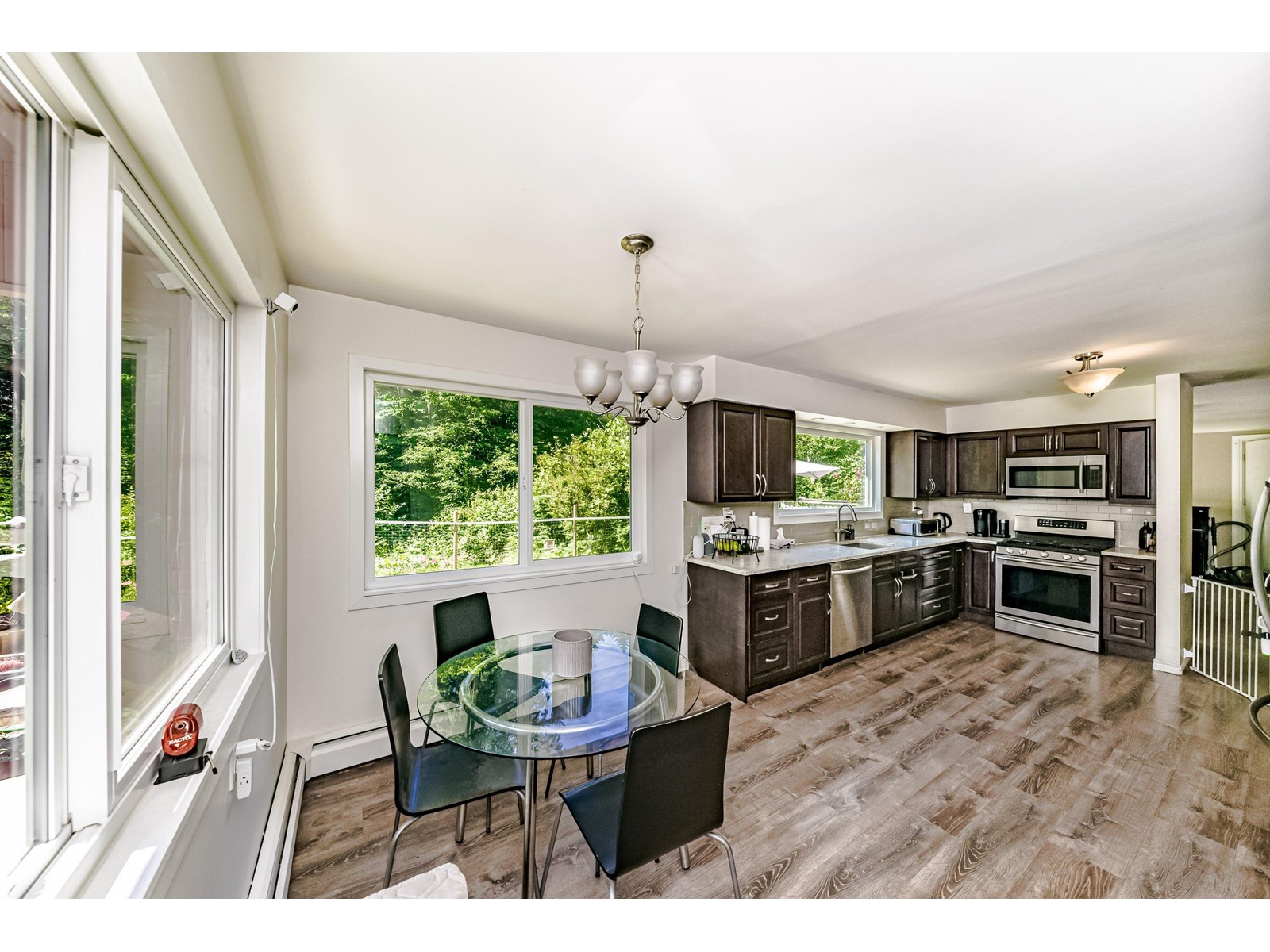 20210 27 Avenue, Langley, British Columbia  V2Z 1X3 - Photo 15 - R2911937