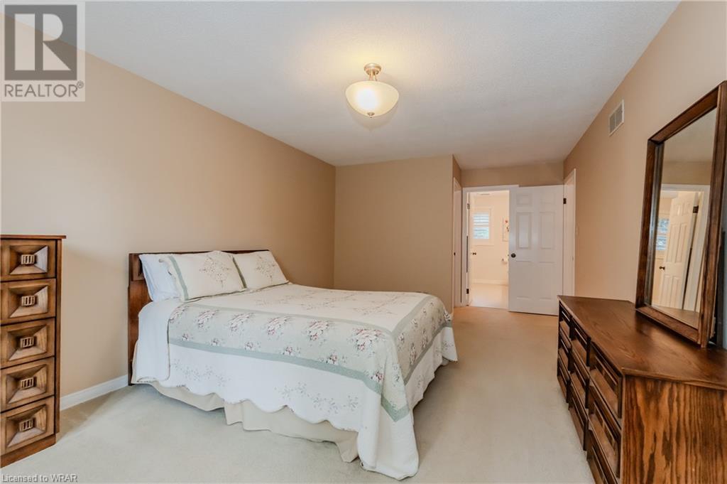 Image of property at 600 STONEBURY Crescent