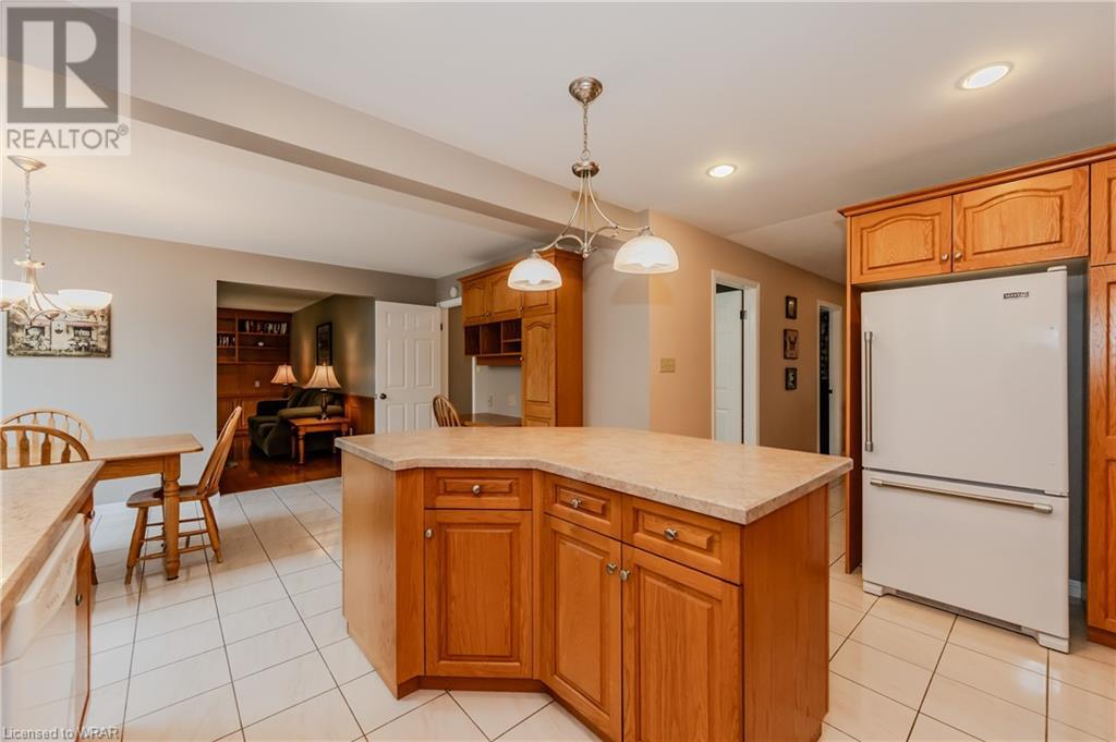 Image of property at 600 STONEBURY Crescent