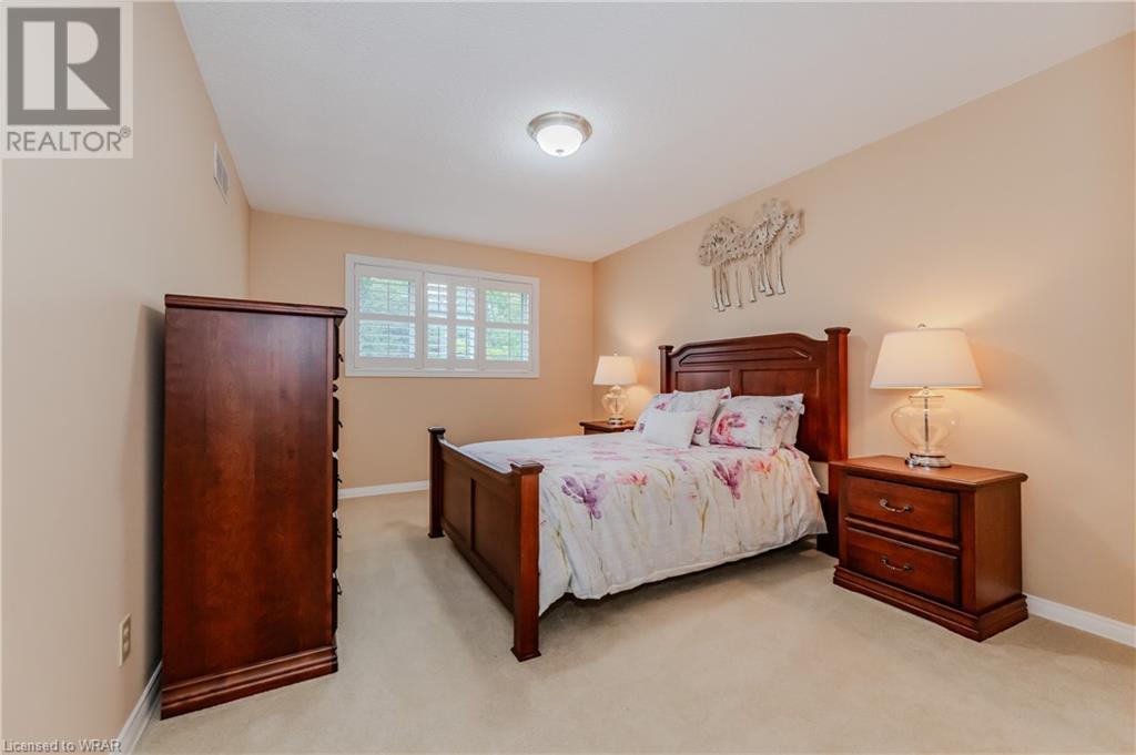 Image of property at 600 STONEBURY Crescent