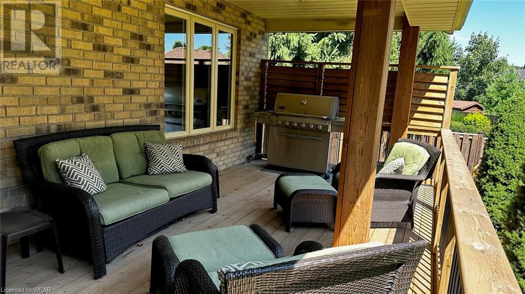 Image of property at 600 STONEBURY Crescent