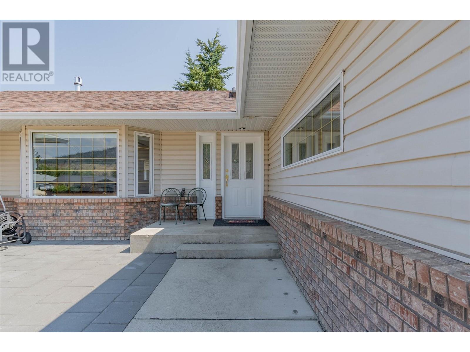 1021 Maple Street, Okanagan Falls, British Columbia  V0H 1R2 - Photo 35 - 10320502