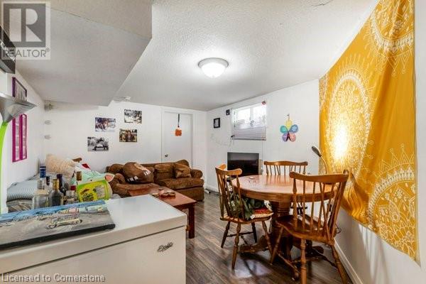 Image of property at 43 HICKORY Street W