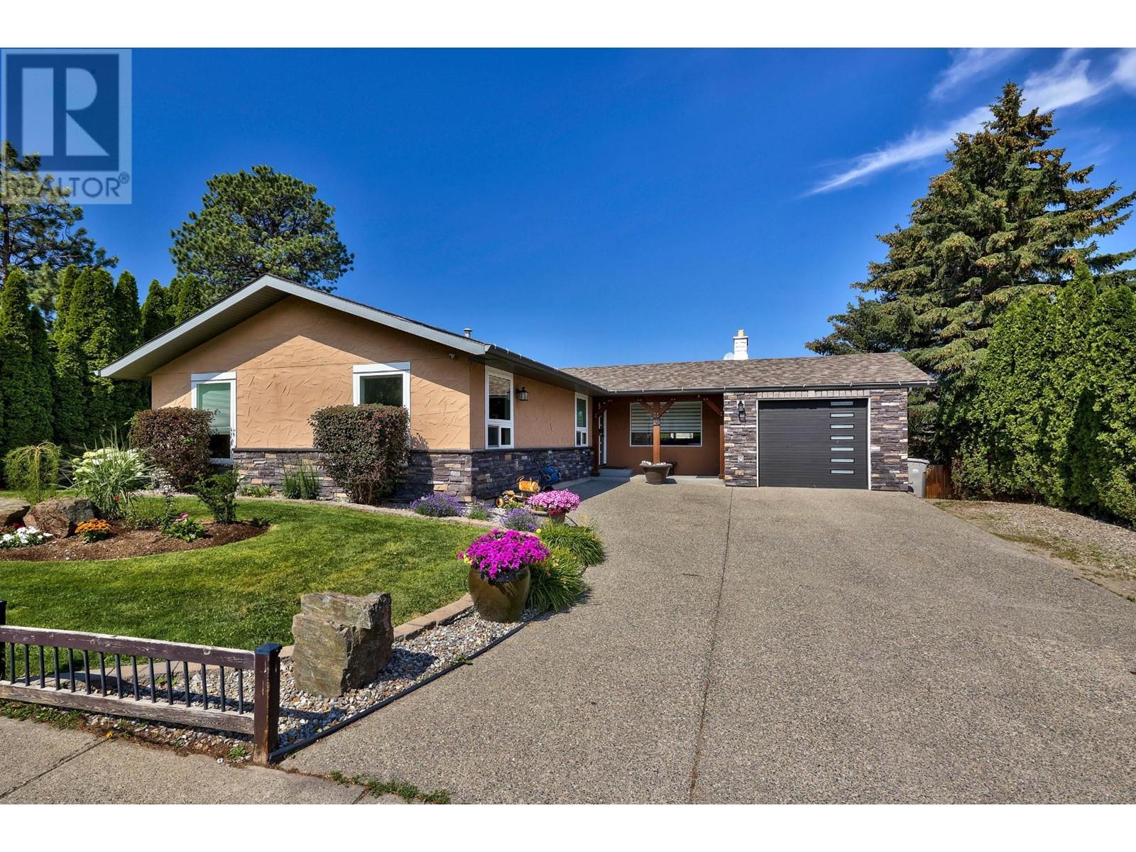 841 GLENEAGLES DRIVE, kamloops, British Columbia