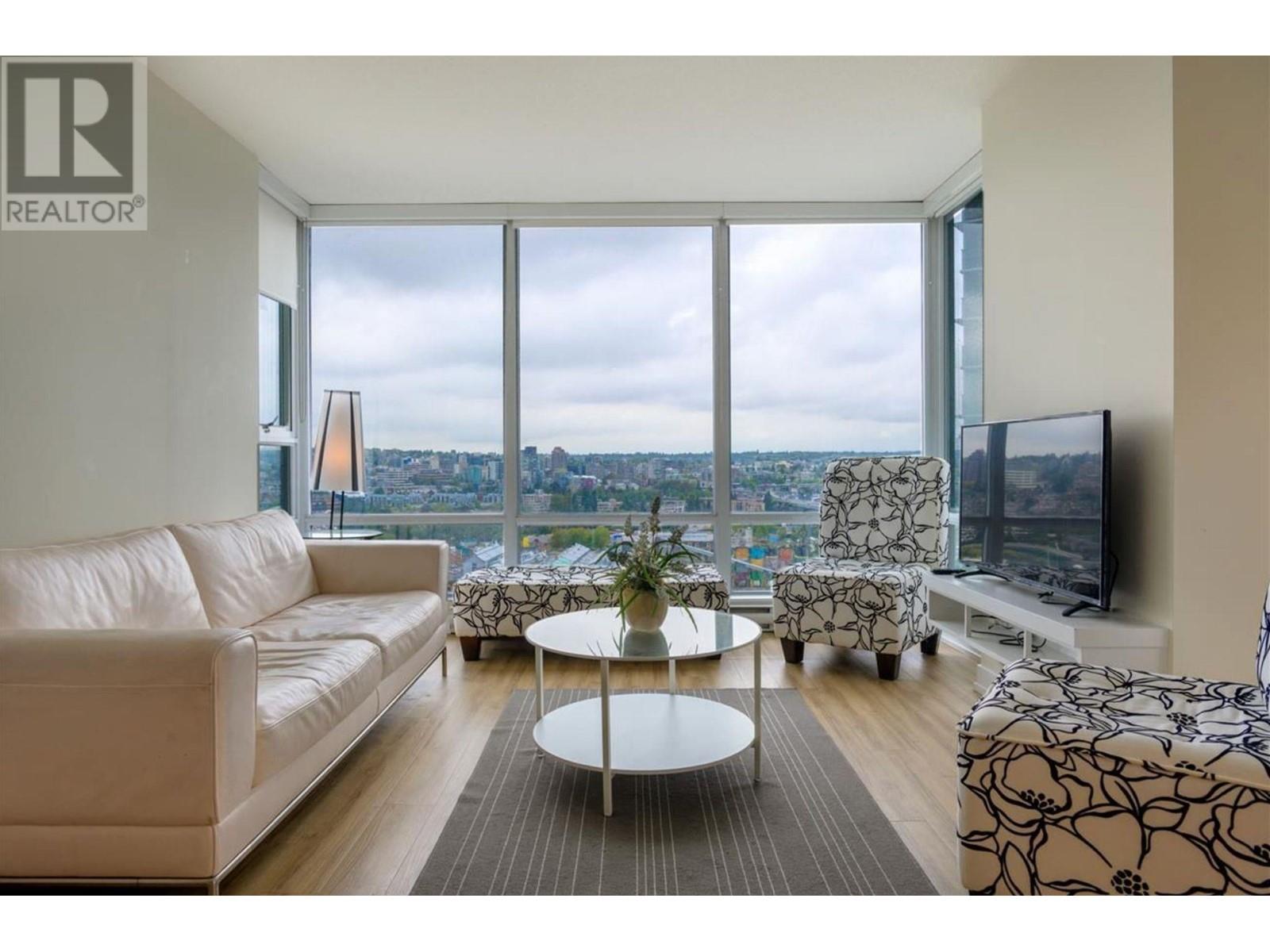 Property at 2602 1495 RICHARDS STREET image 3