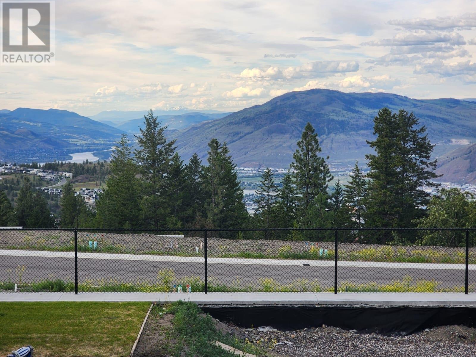 2114 Linfield Drive, Kamloops, British Columbia  V1S 0G3 - Photo 2 - 180230