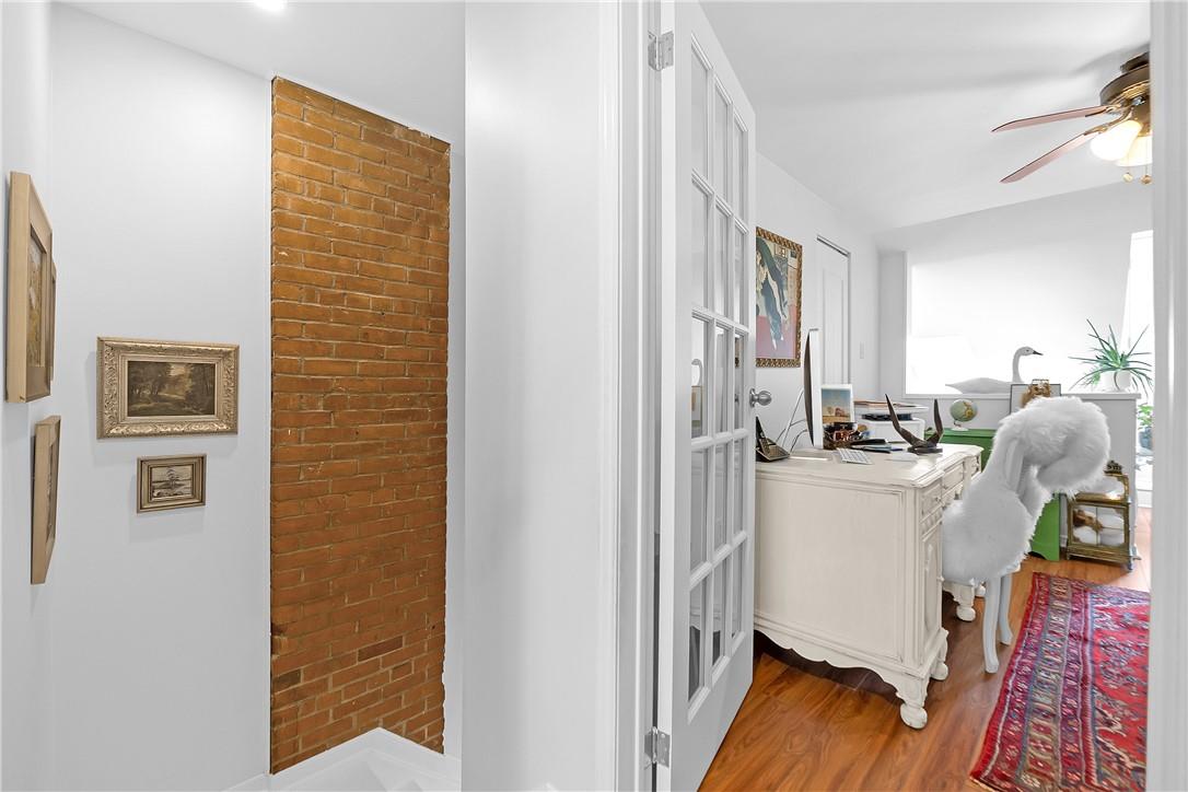 Image of property at 23 MACAULAY Street W|Unit #3