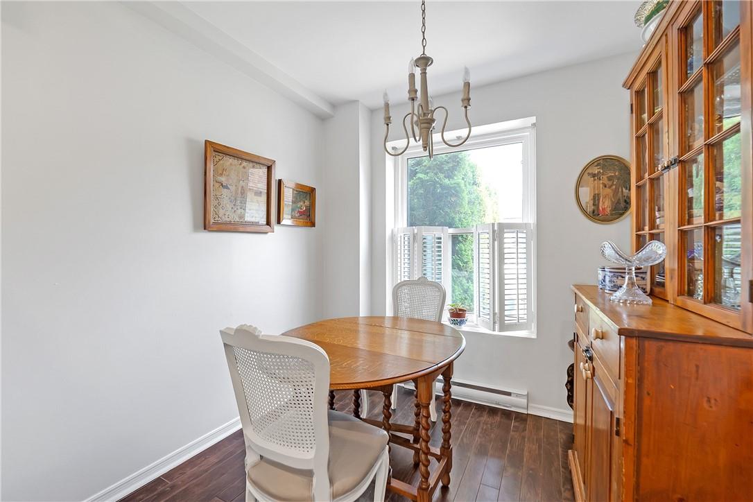 Image of property at 23 MACAULAY Street W|Unit #3