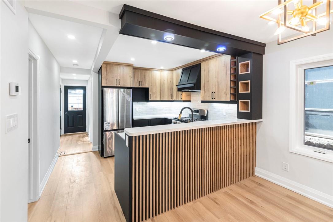 284 Grosvenor Avenue N, Hamilton, Ontario  L8L 7T3 - Photo 17 - H4202305