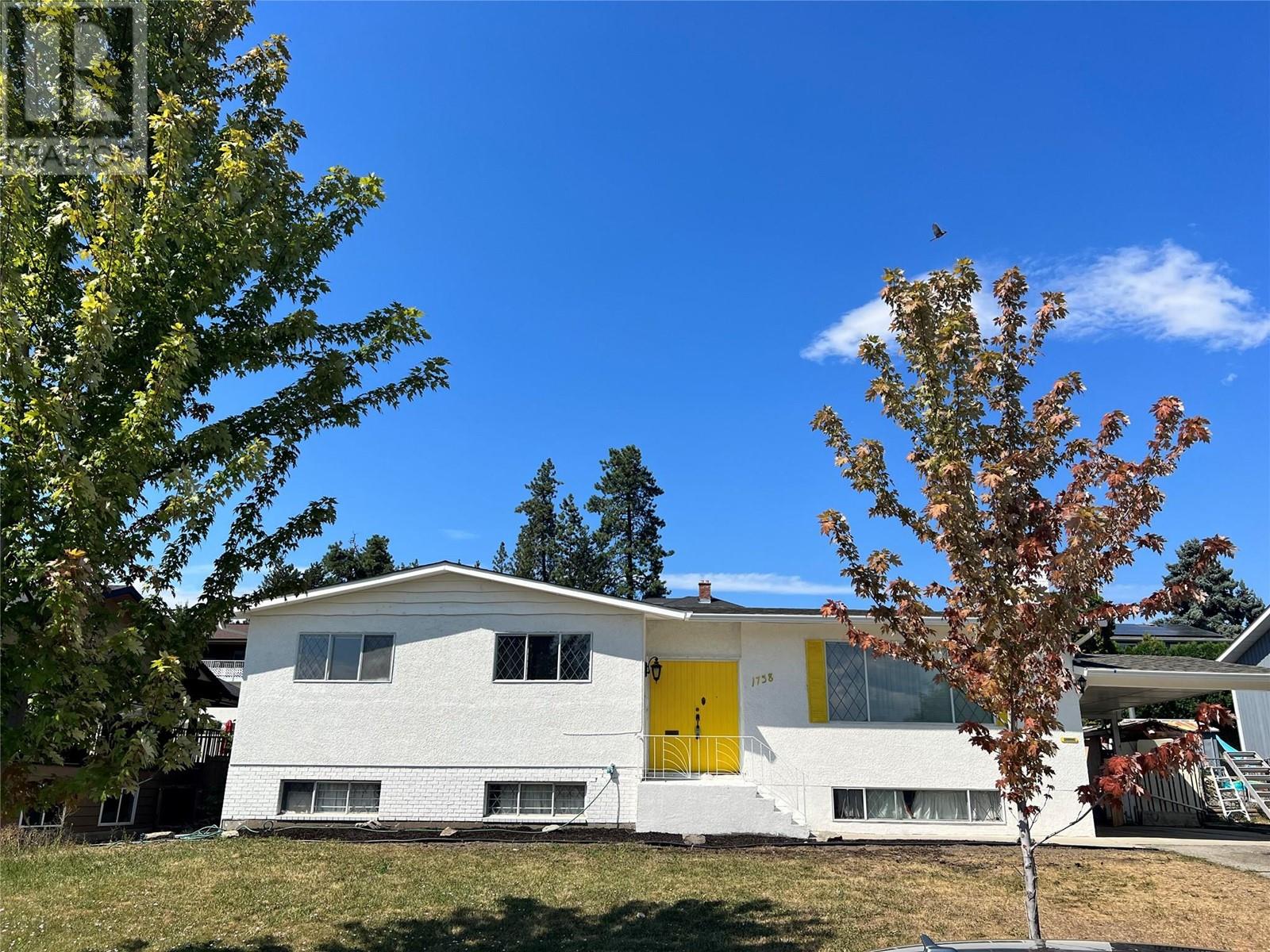 1738 Smithson Drive Kelowna