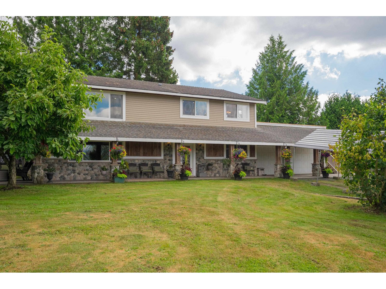 3045 230 Street, Langley, British Columbia  V2Z 2G7 - Photo 2 - R2912622