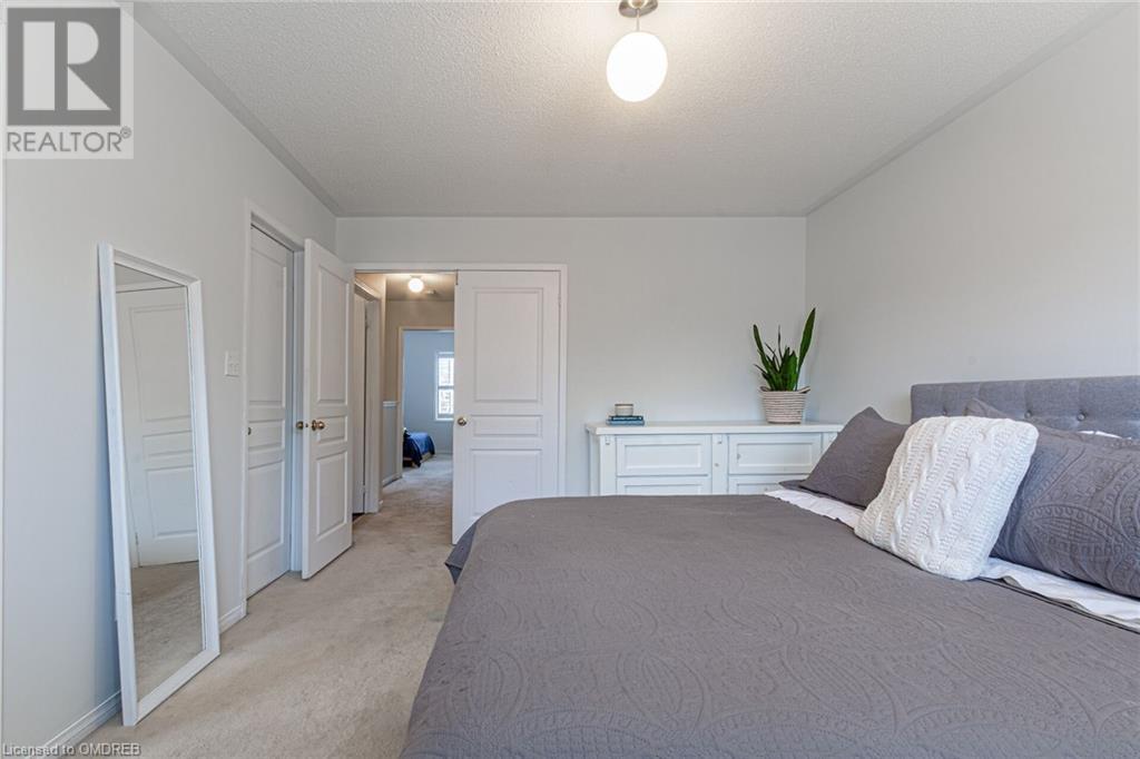 Image of property at 2292 SADDLECREEK Crescent