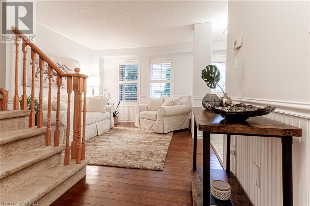 Image of property at 2292 SADDLECREEK Crescent