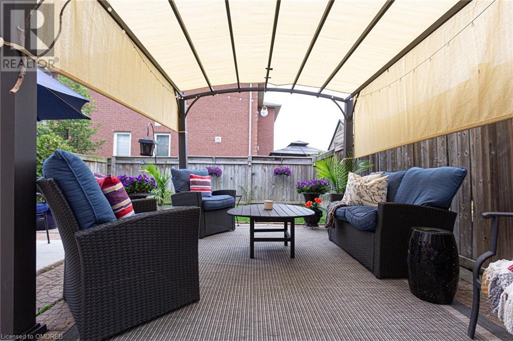 Image of property at 2292 SADDLECREEK Crescent