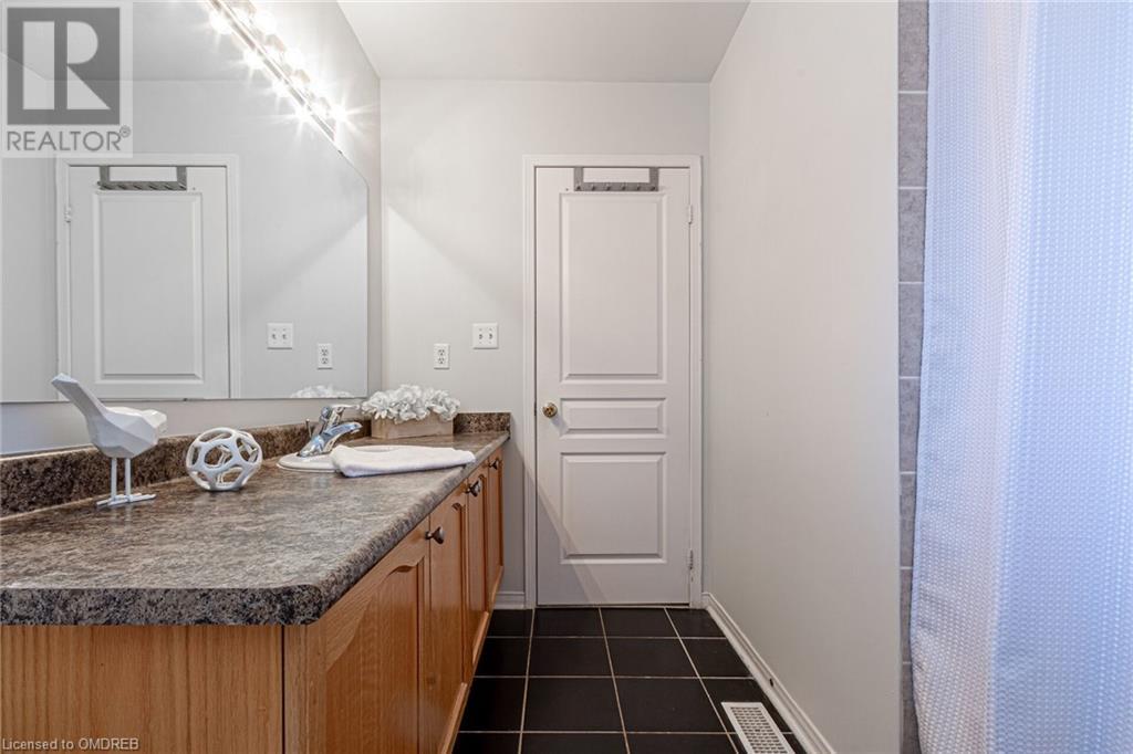 Image of property at 2292 SADDLECREEK Crescent