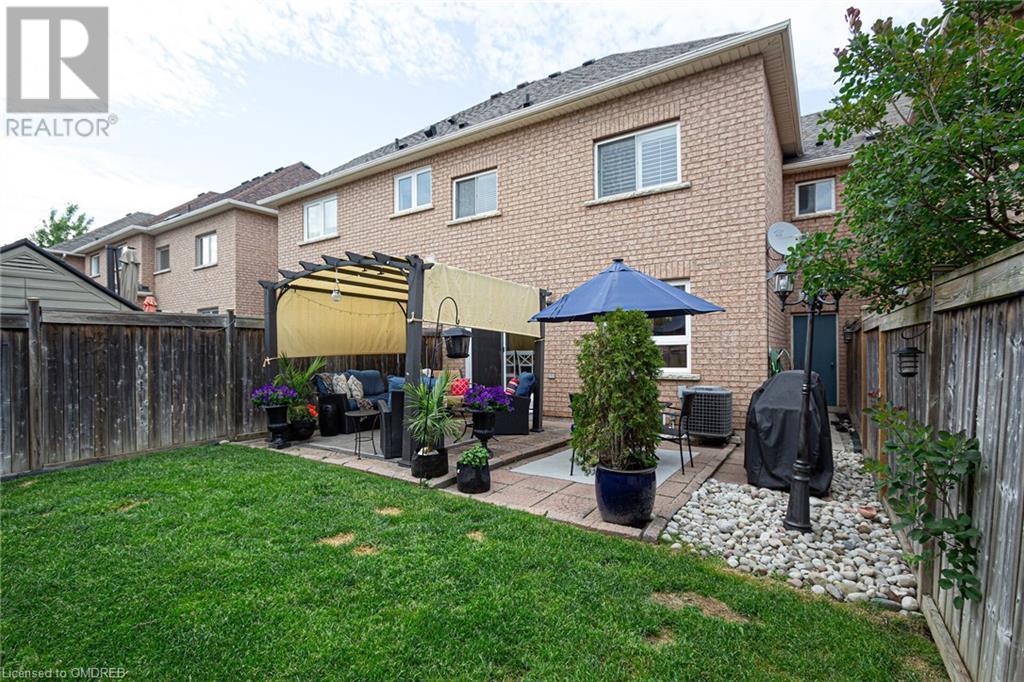 Image of property at 2292 SADDLECREEK Crescent