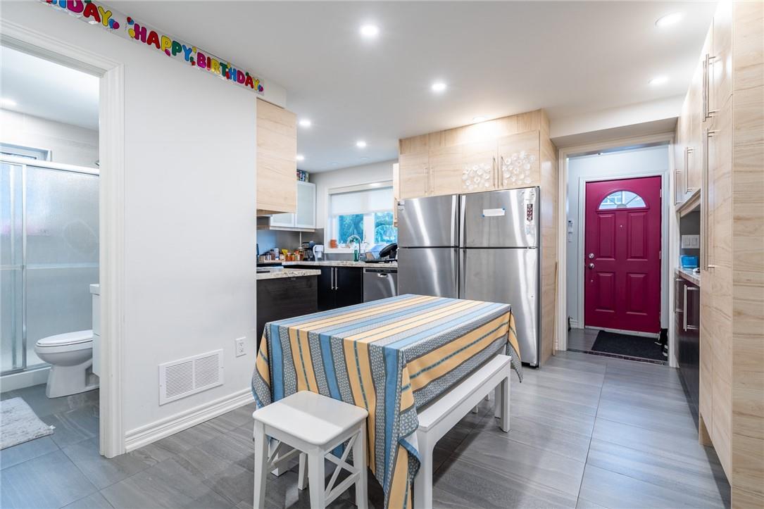 Image of property at 33 BOWMAN Street