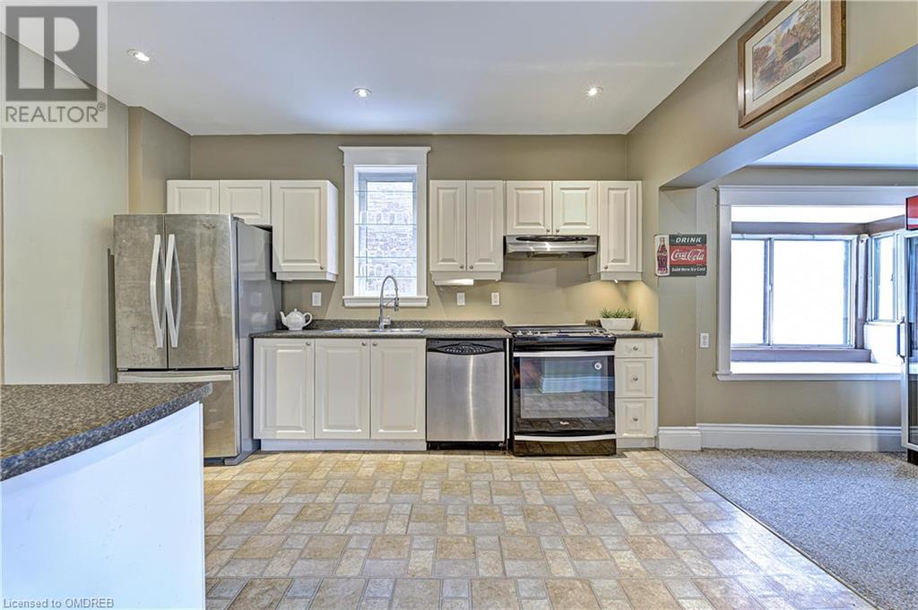 Image of property at 151 CAVELL Avenue