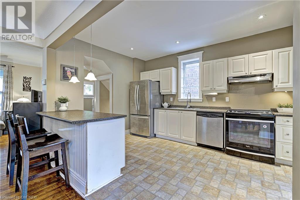 Image of property at 151 CAVELL Avenue