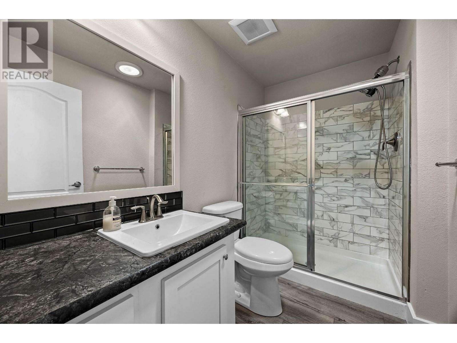 70-771 Athabasca Street E, Kamloops, British Columbia  V2C 1C8 - Photo 11 - 180075