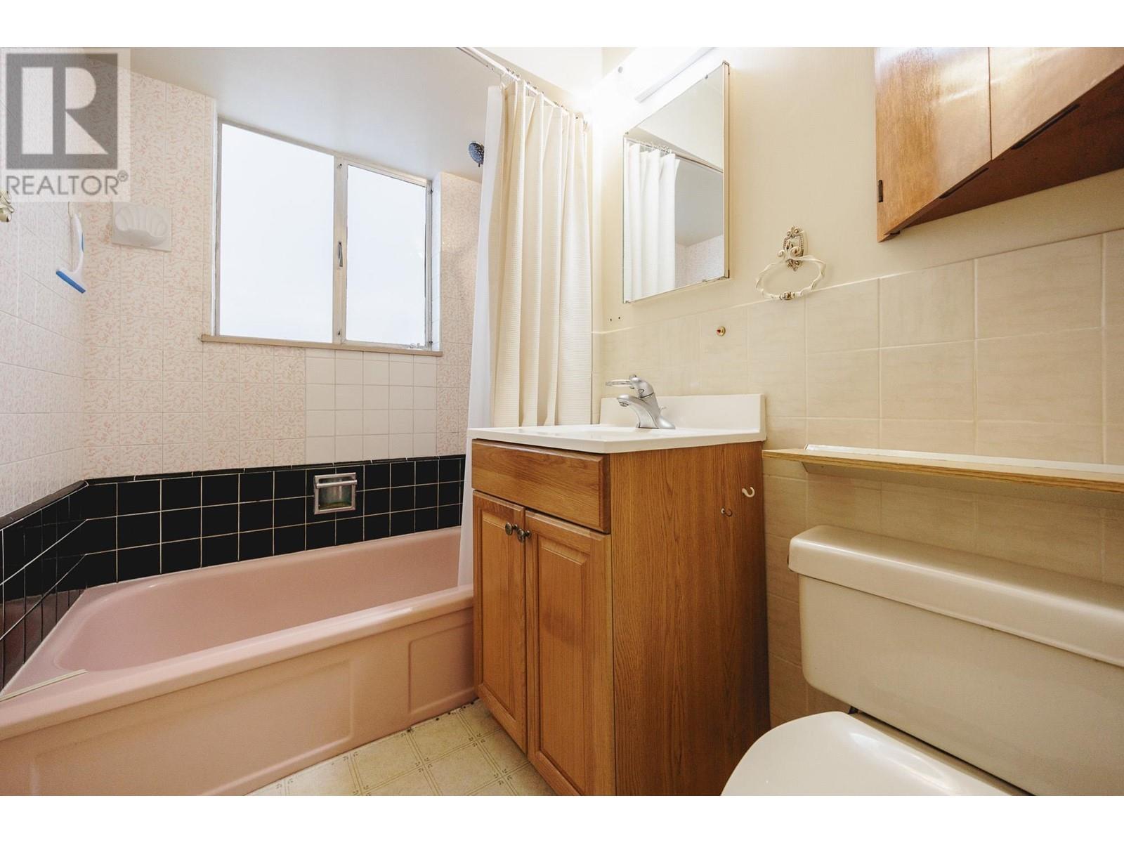 1733 Eastern Drive, Port Coquitlam, British Columbia  V3C 2T5 - Photo 21 - R2912204