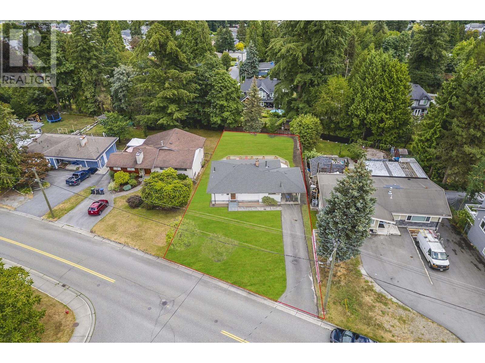 1733 Eastern Drive, Port Coquitlam, British Columbia  V3C 2T5 - Photo 4 - R2912204