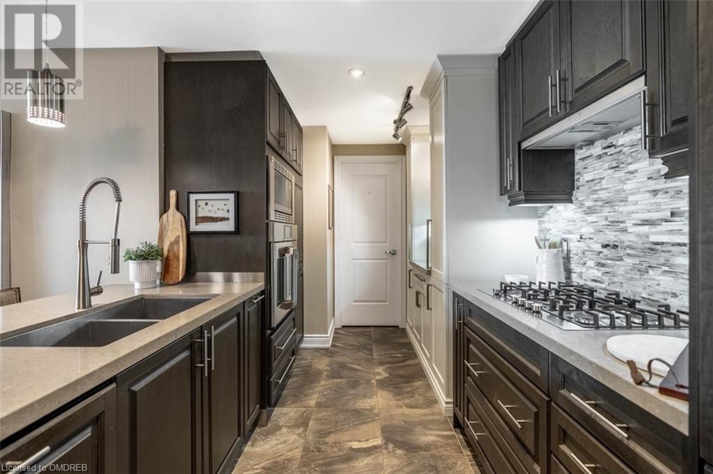 Image of property at 3500 LAKESHORE Road W Unit# 215