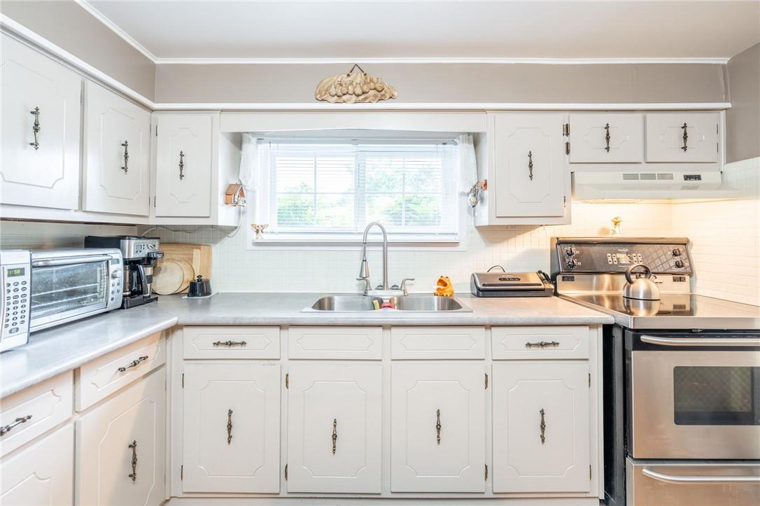 Image of property at 12 LYNWOOD Drive