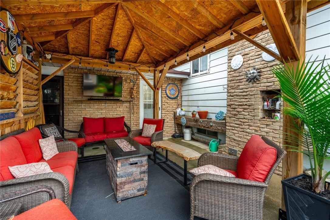 Image of property at 12 LYNWOOD Drive