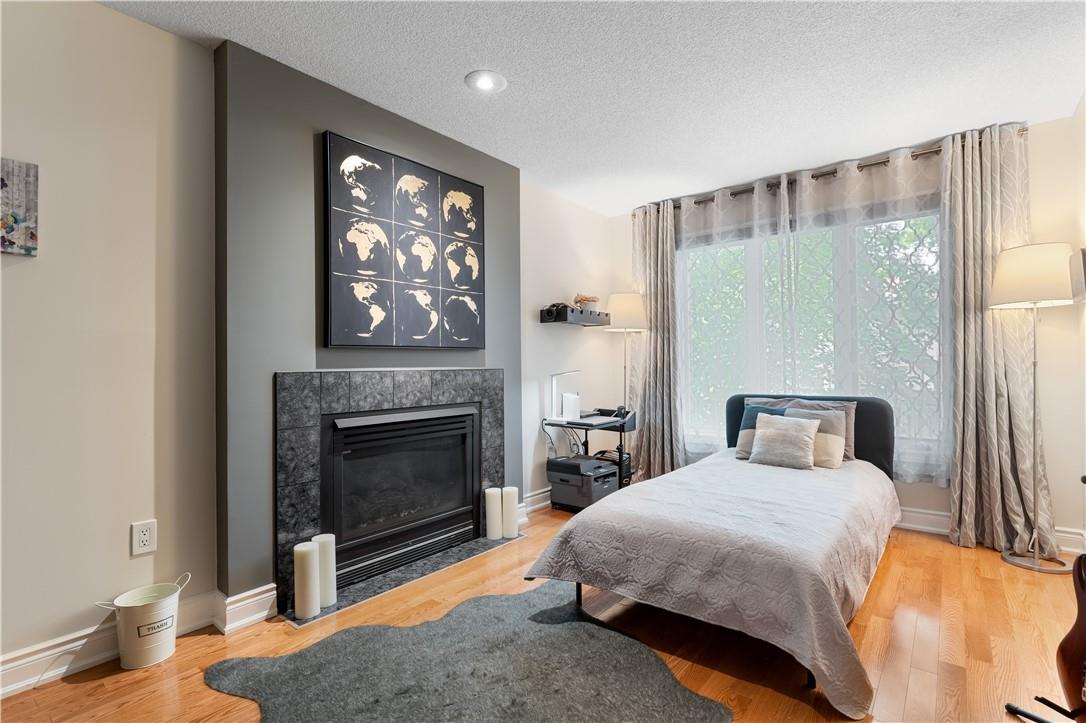 Image of property at 14 COOPERSHAWK Crescent