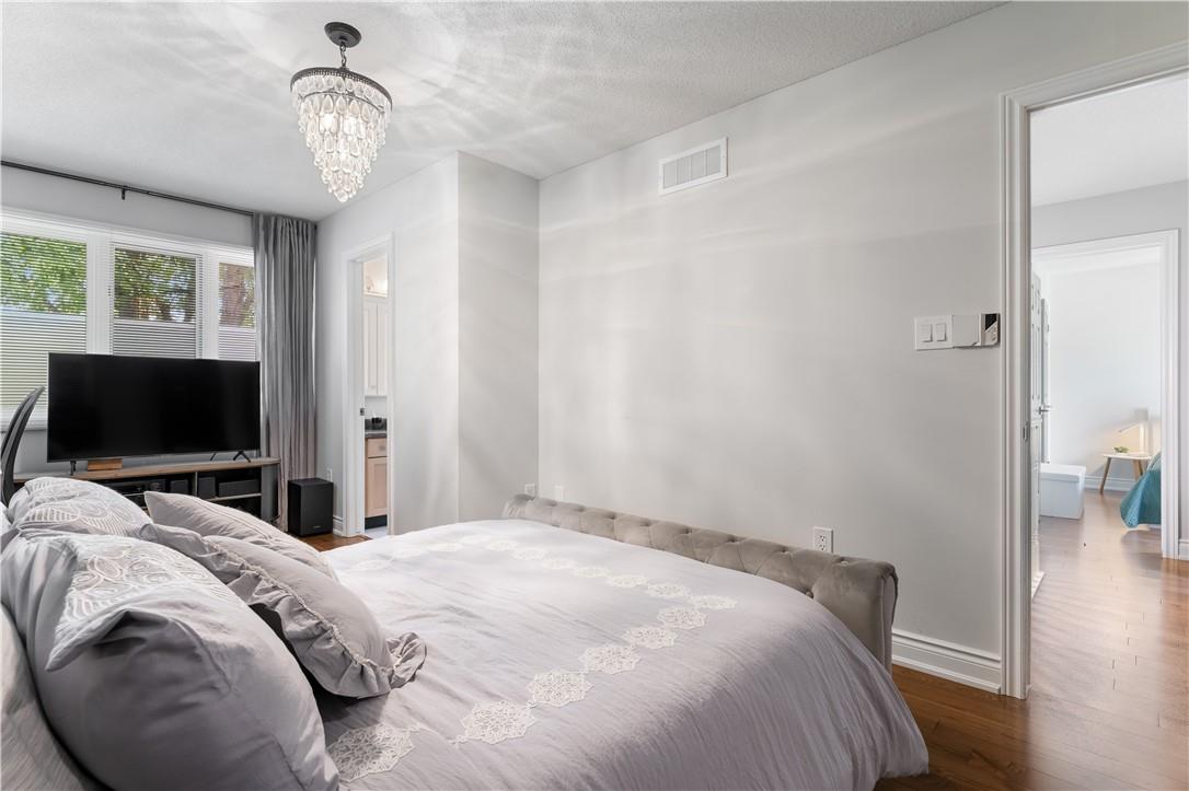 Image of property at 14 COOPERSHAWK Crescent