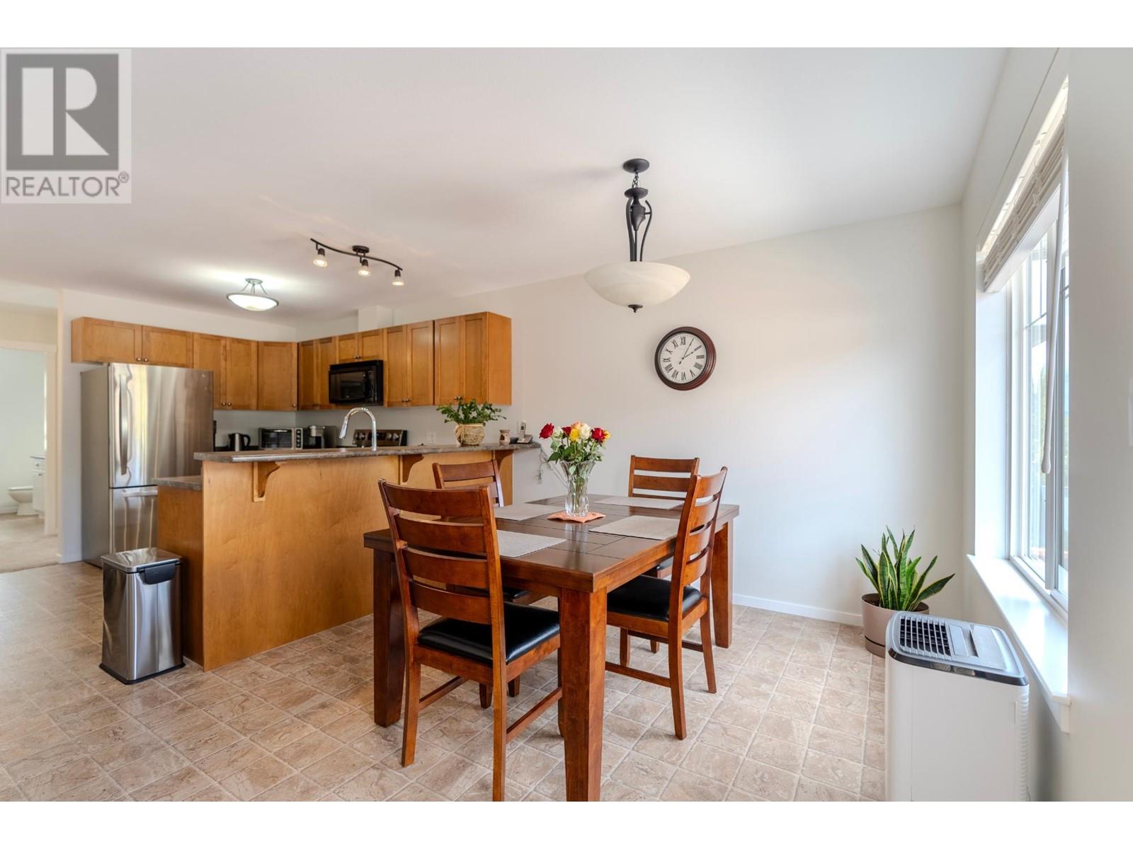 40-1760 Copperhead Drive, Kamloops, British Columbia   - Photo 4 - 180242