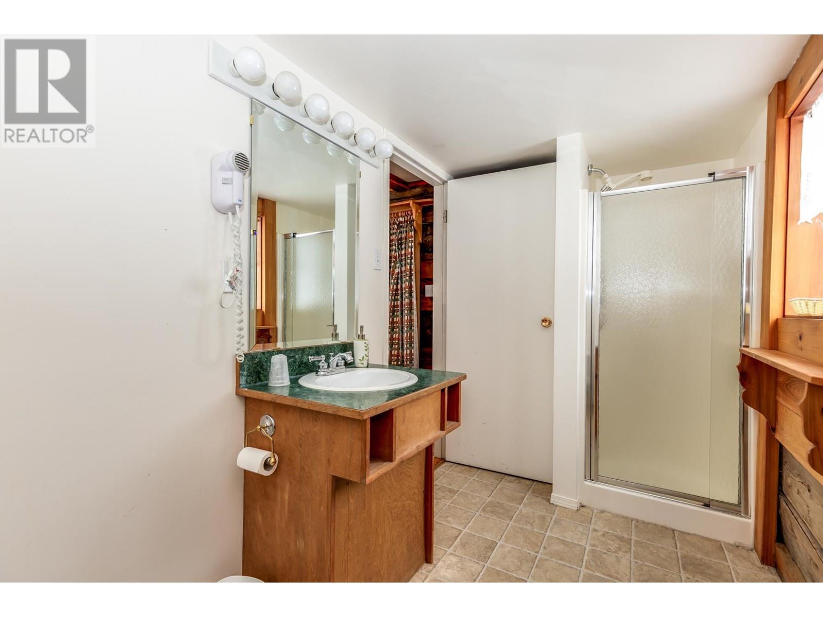 5944 Trout Creek Rd, Clearwater, British Columbia  V0E 1N1 - Photo 37 - 180245