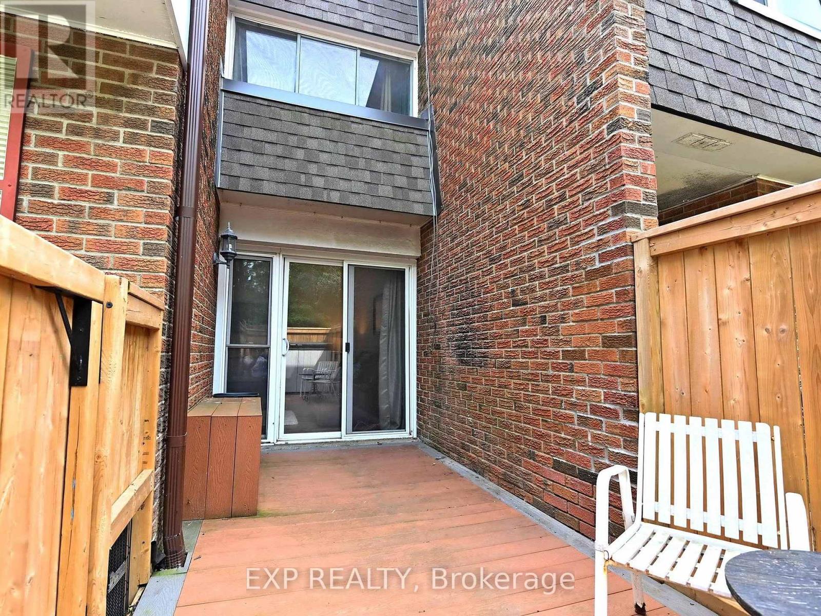 23 - 101 Dovedale Drive, Whitby (Downtown Whitby), Ontario  L1N 1Z7 - Photo 37 - E9243995