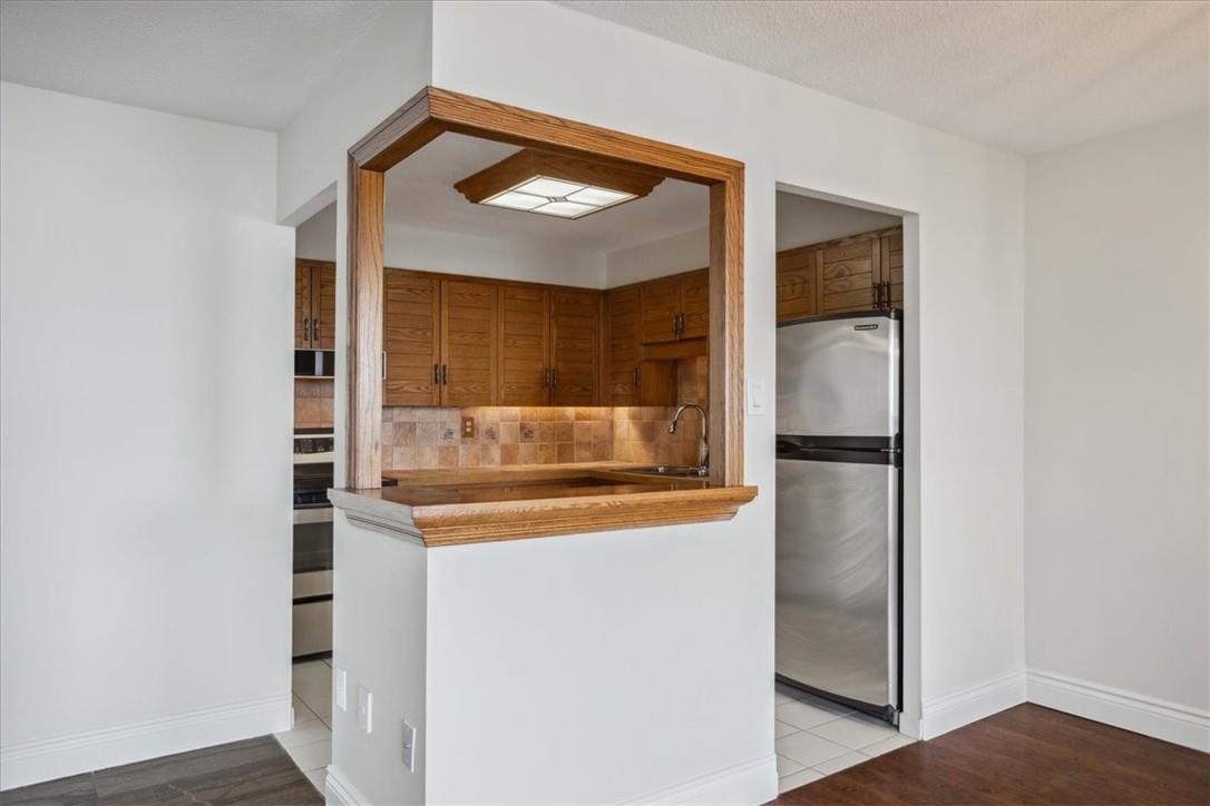 Image of property at 500 GREEN Road|Unit #1907